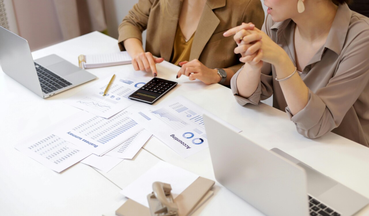 A Beginner's Guide to Acorns Advisers Investment Strategies - Verified by FangWallet