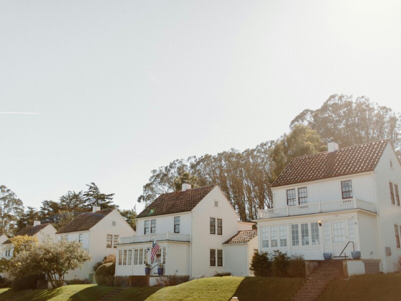 Invest in Real Estate with Fundrise: No Hassles, Just Gains - Verified by FangWallet