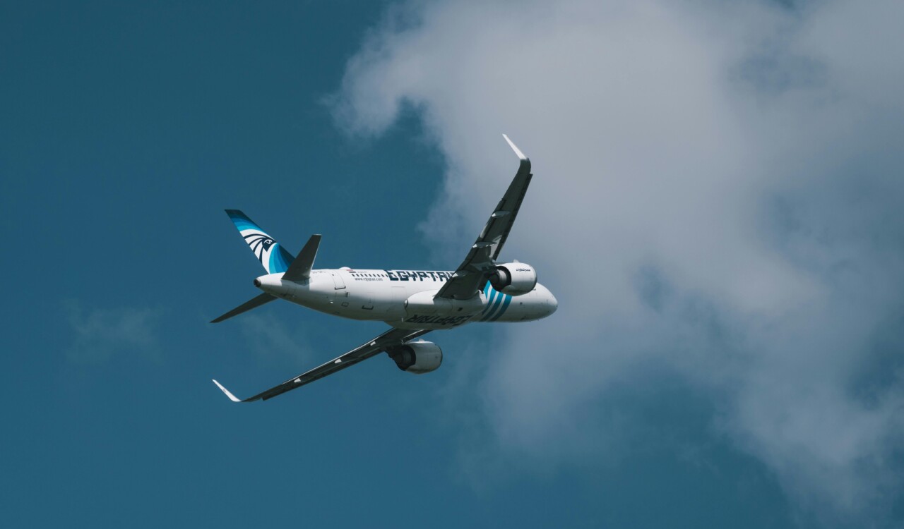 Buy Now Pay Later Airlines: Get Your Flight Today - Verified by FangWallet