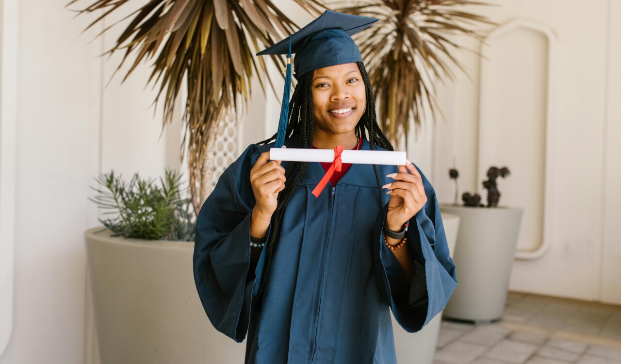 How the Meaning of Cum Laude Has Evolved in a Digital Education Era - Verified by FangWallet