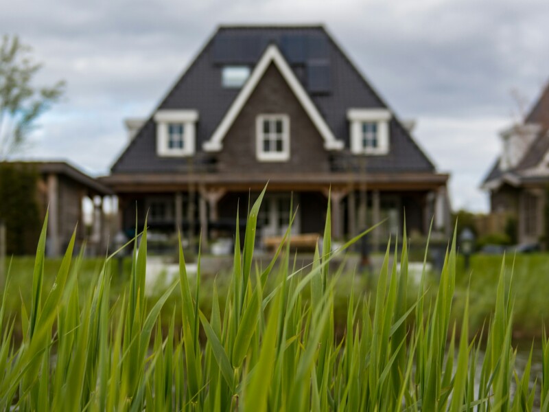 can you use 529 money to buy a house