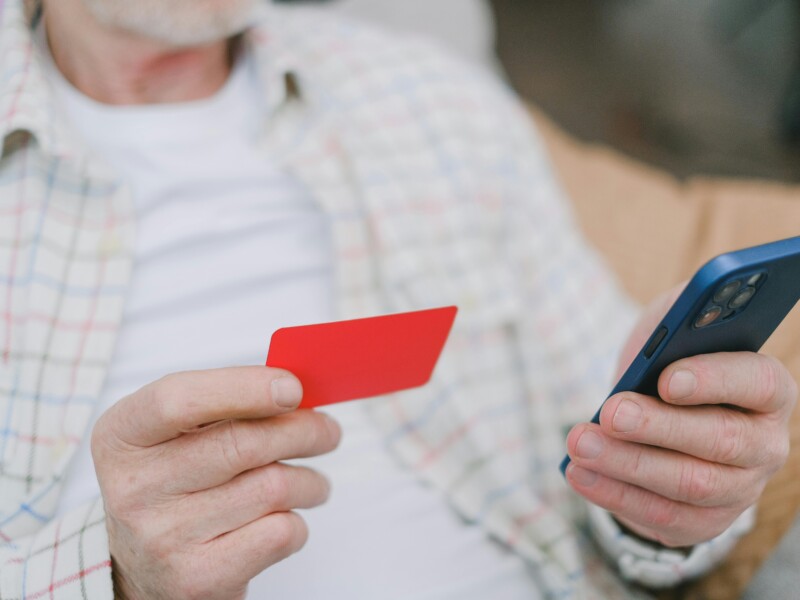 Handling Credit Card Expiration Date While Traveling - Verified by FangWallet