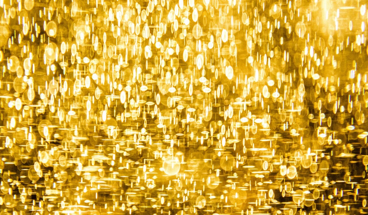 how to tell if gold is fake