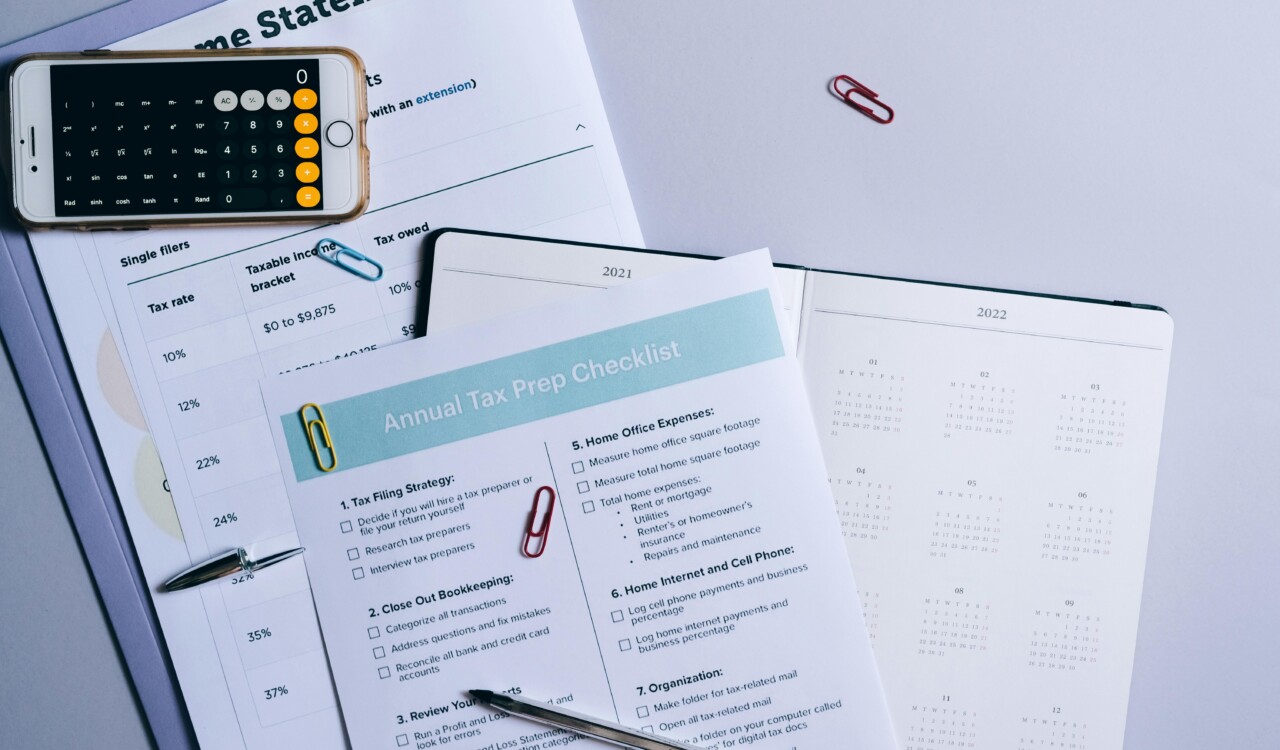 5 Steps to Organizing Your Personal Financial Statement Like a Pro - Verified by FangWallet