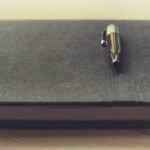 where to sign back of check