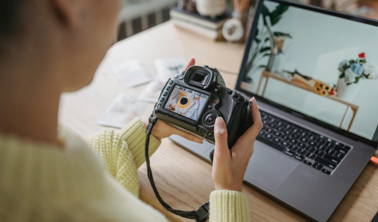 How to Start a Photography Business in 2025 with Just $500 - Verified by FangWallet