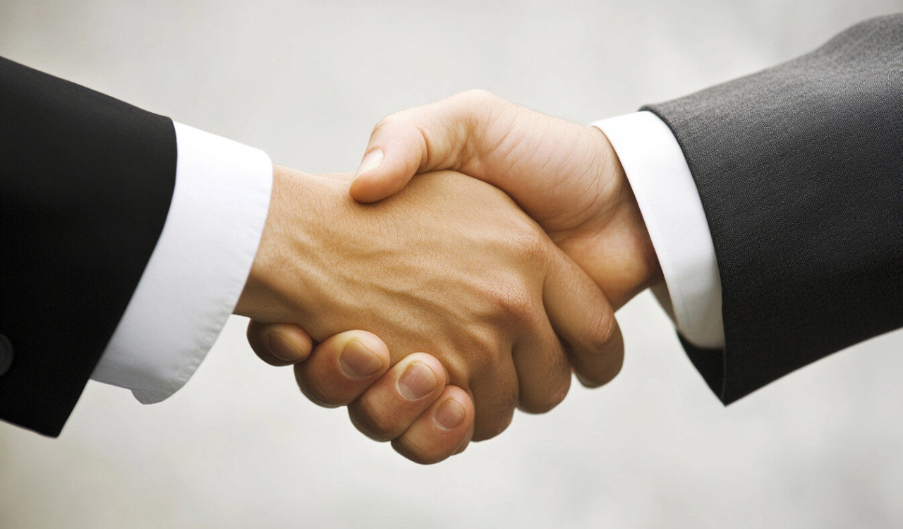 can you be your own registered agent